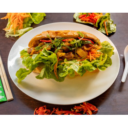 Salad bread roll	